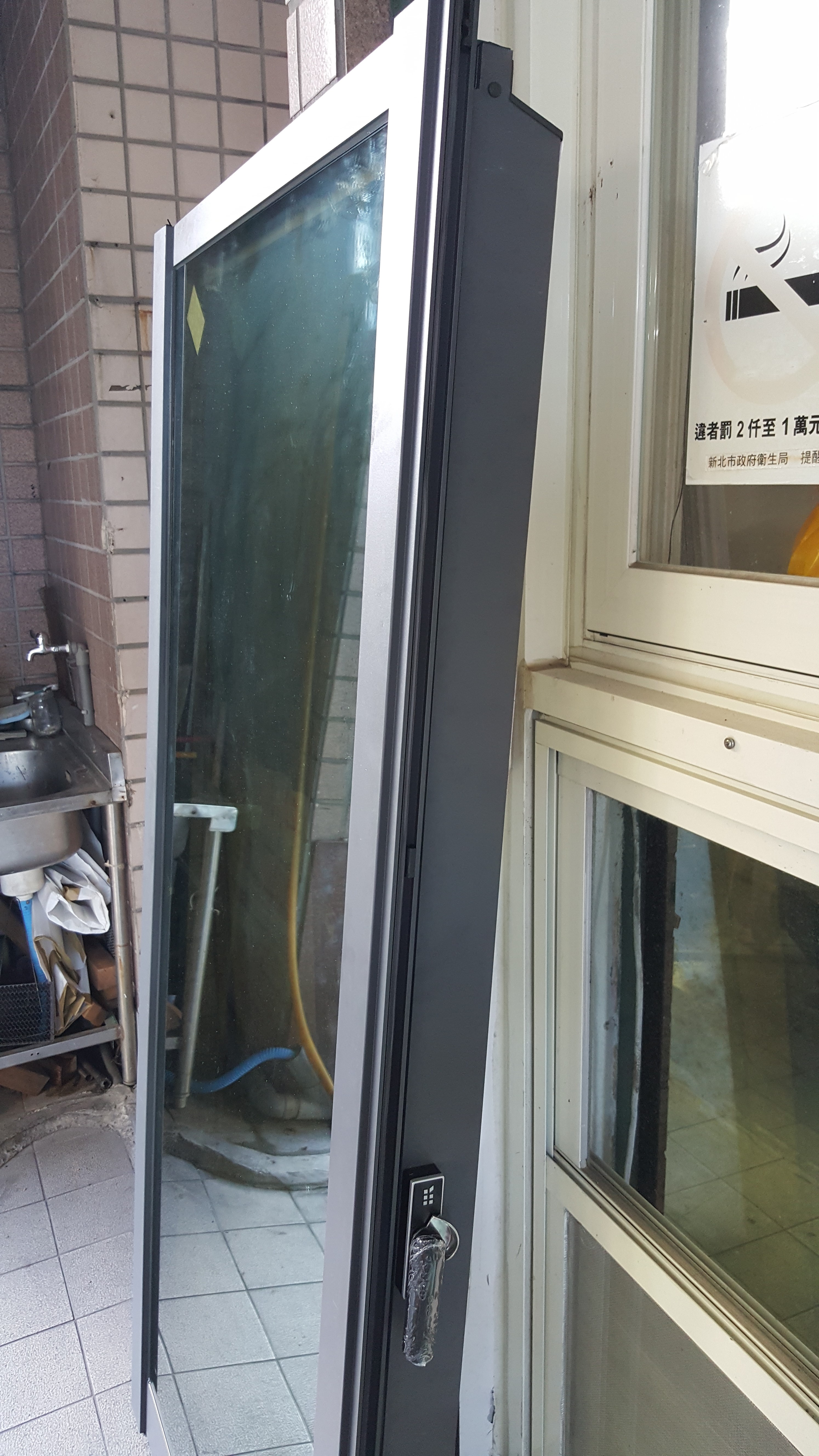 新莊鋁門窗施工