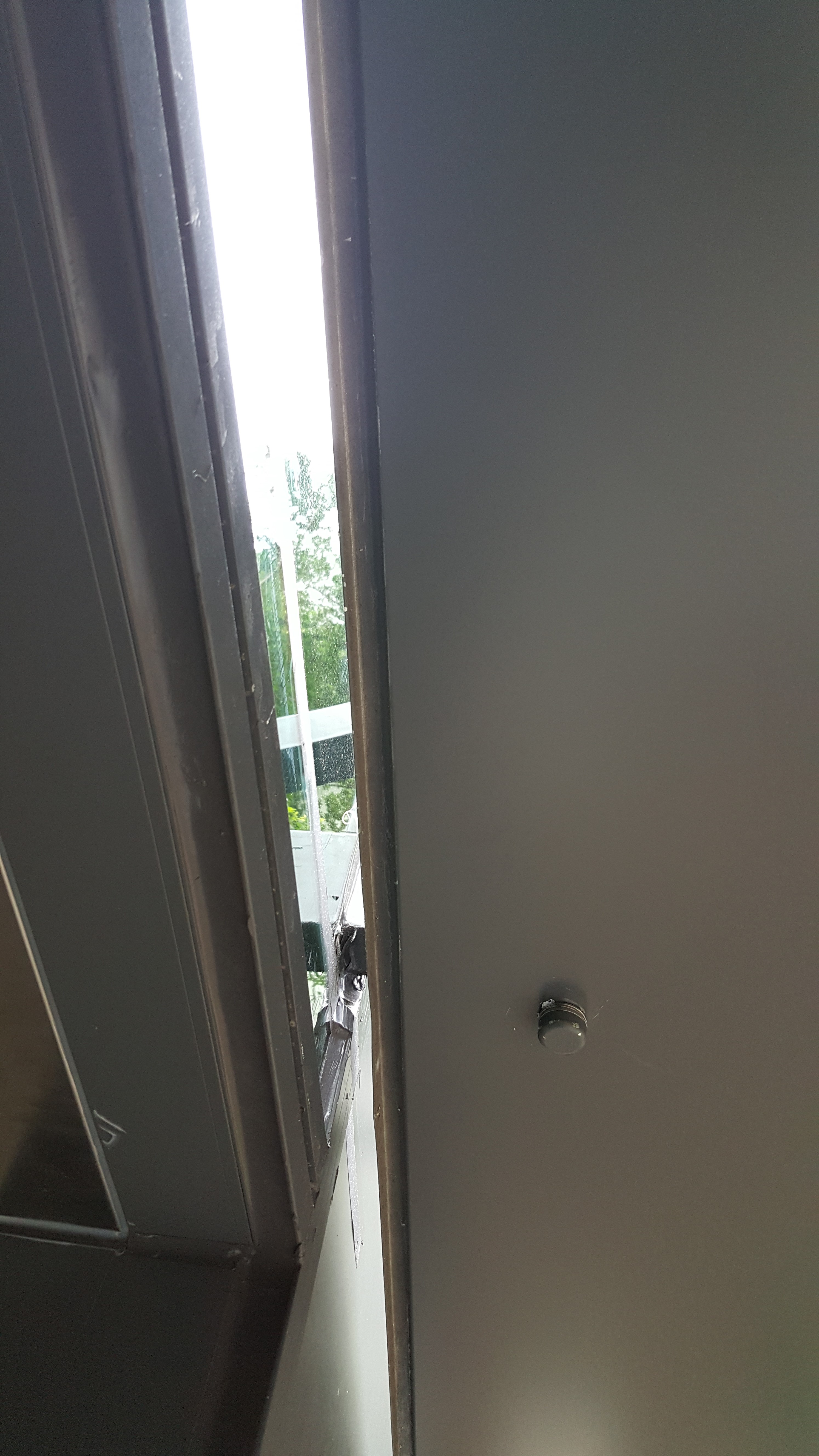 台北市電梯金屬面板施工