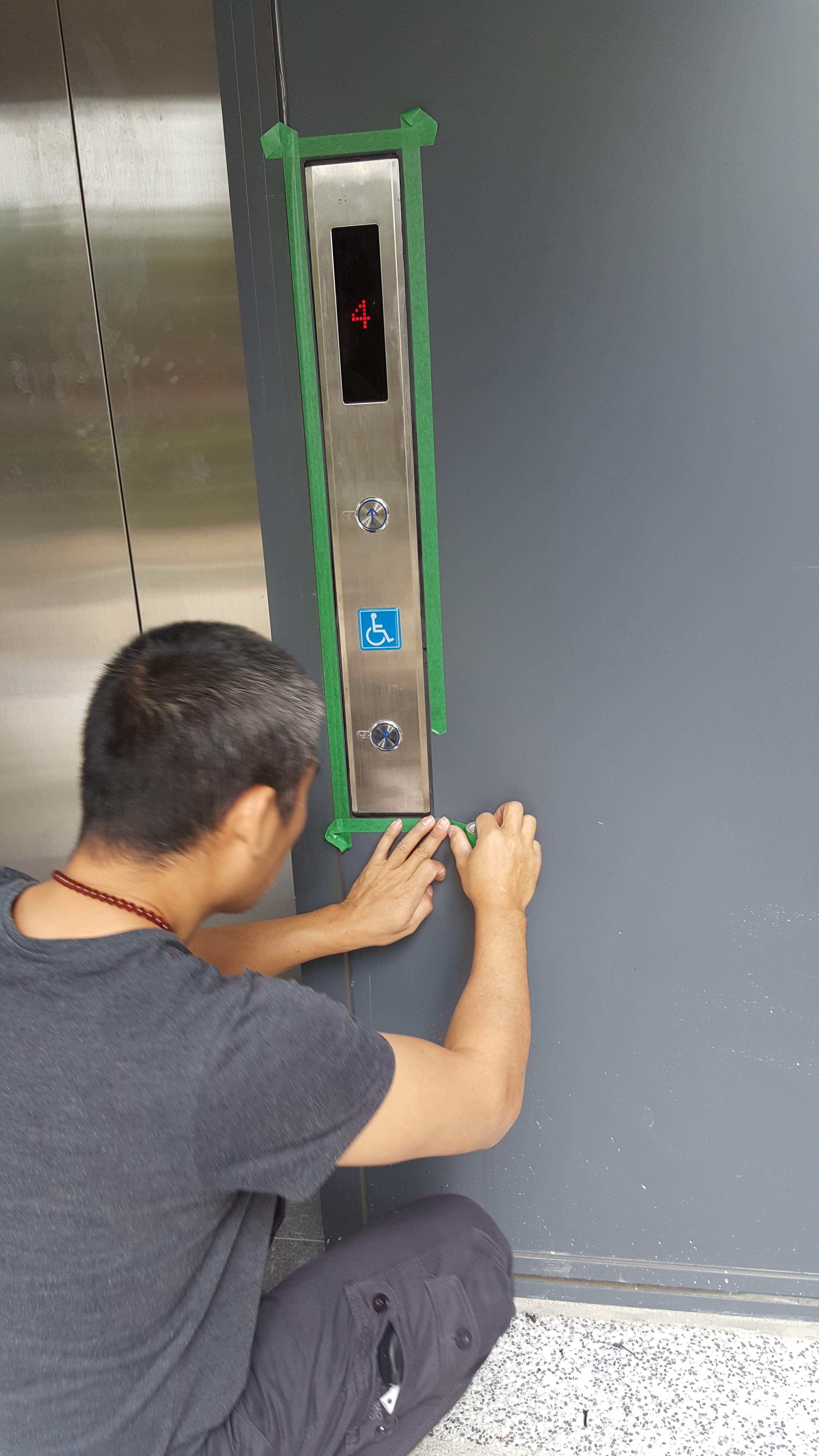 台北市電梯金屬面板施工