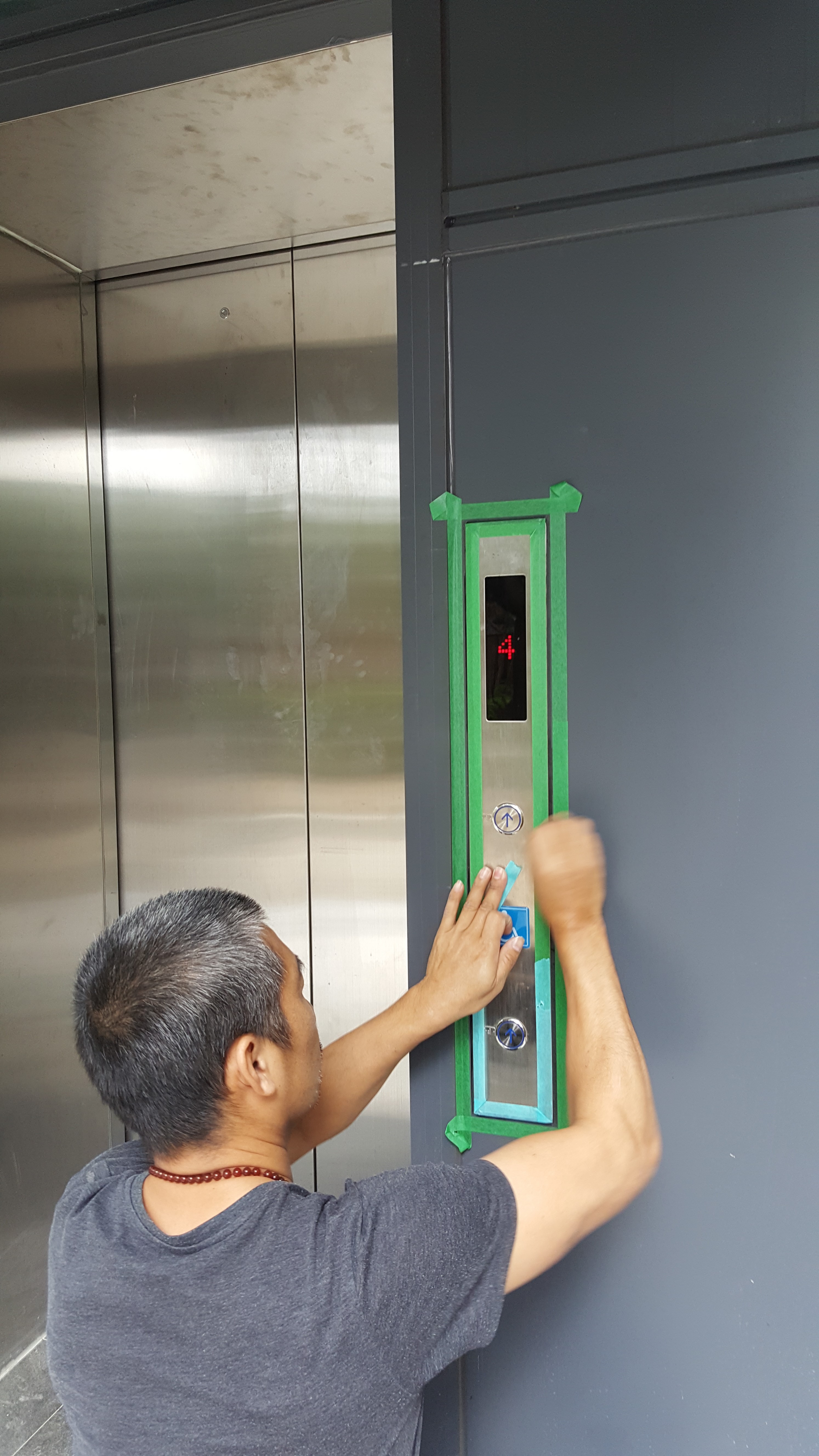 台北市電梯金屬面板施工