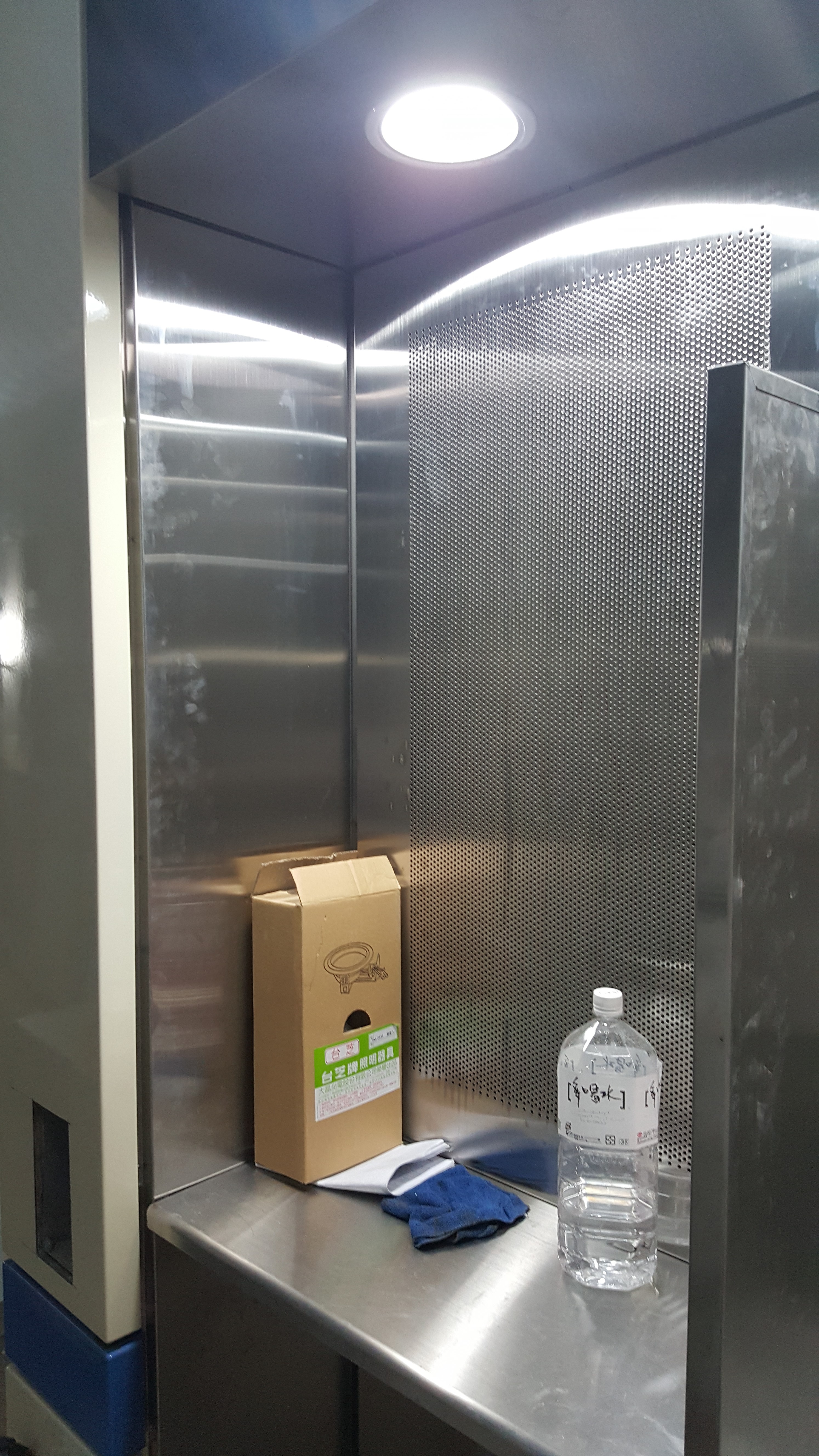 台北市不鏽鋼牆面施工