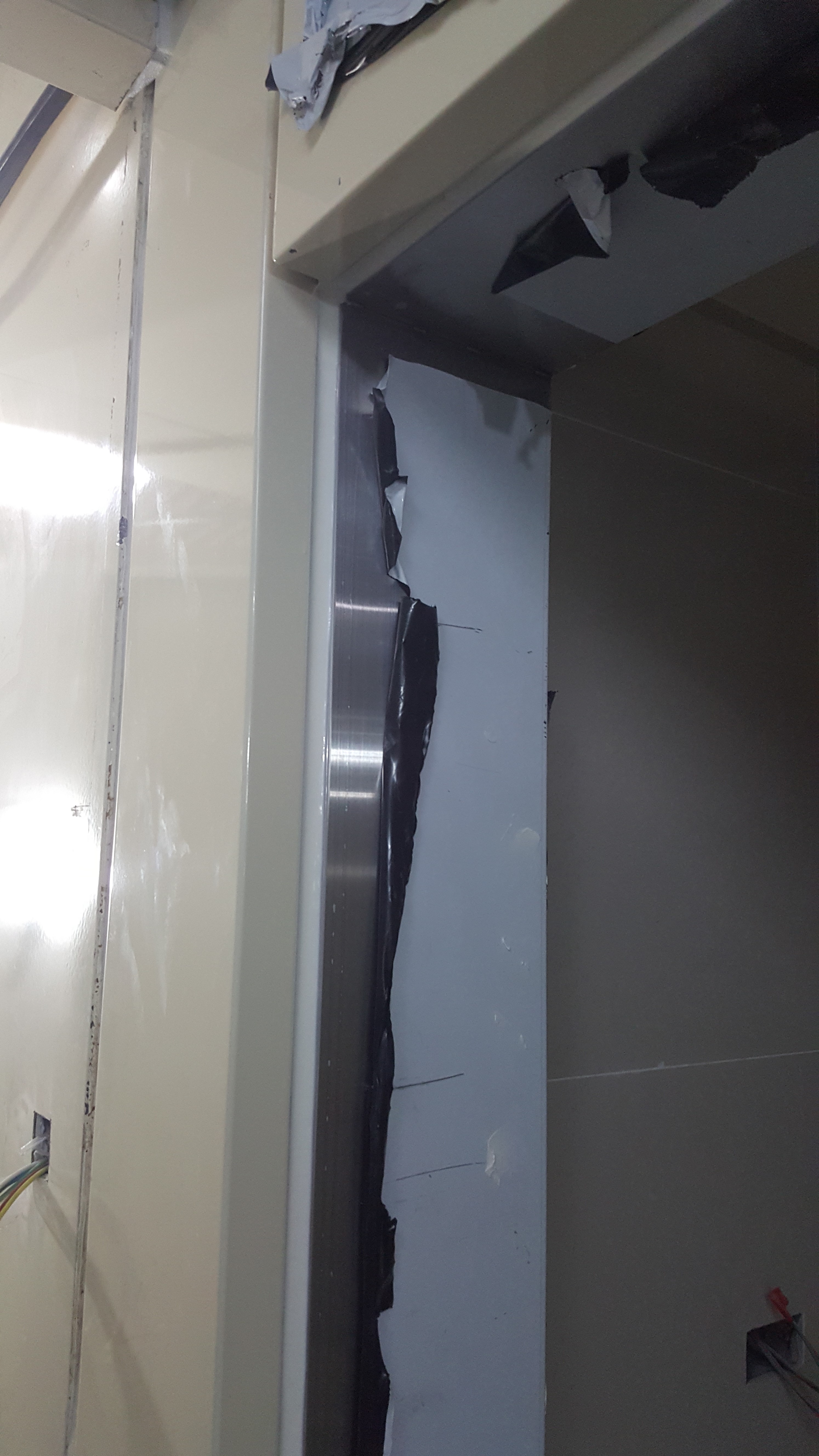 台北市不鏽鋼牆面施工