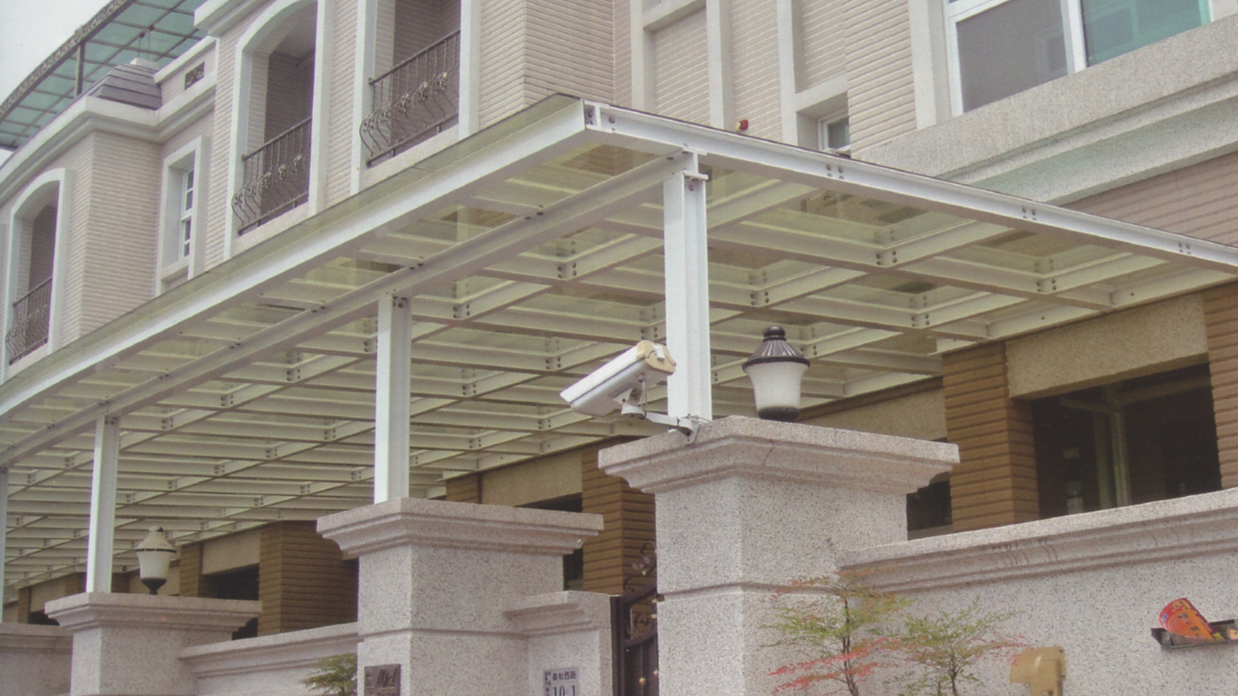 玻璃PC版採光罩