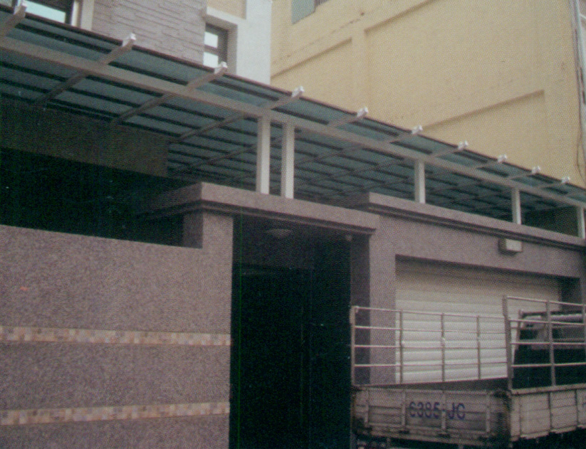 玻璃PC版採光罩