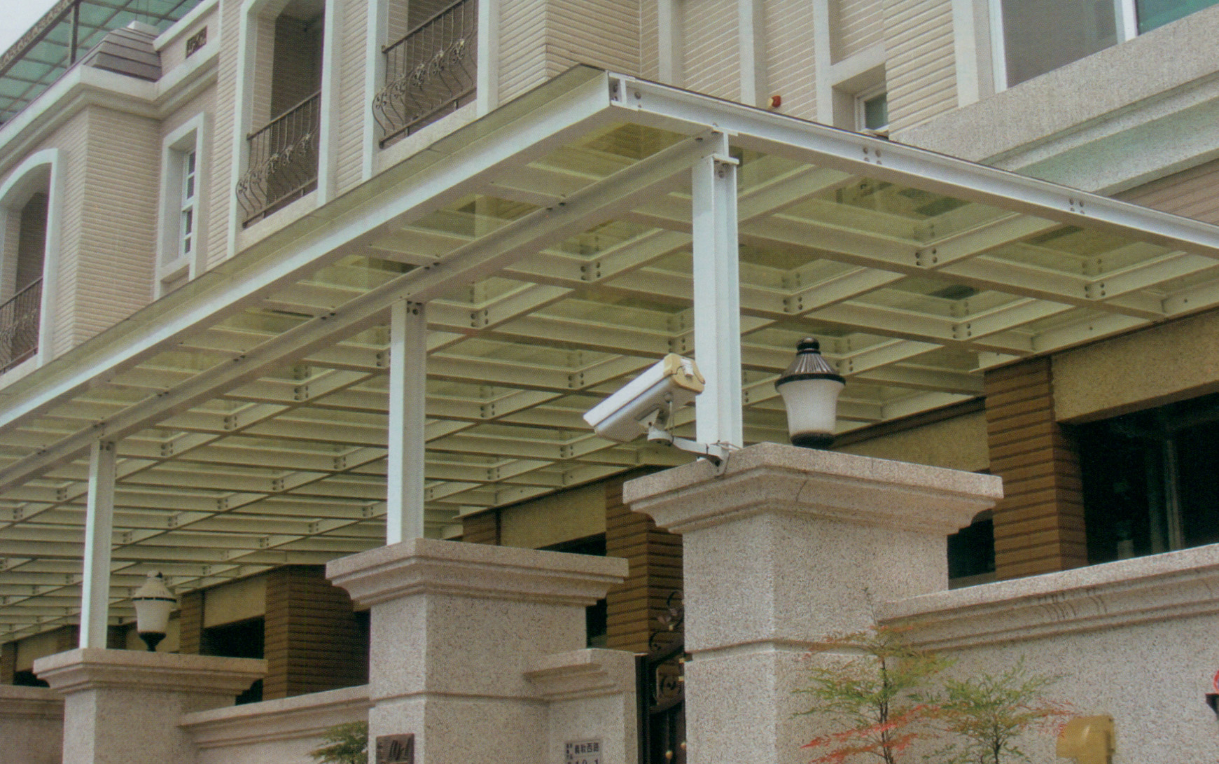 玻璃PC版採光罩