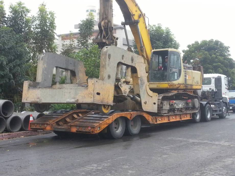 42噸載運350搖管機