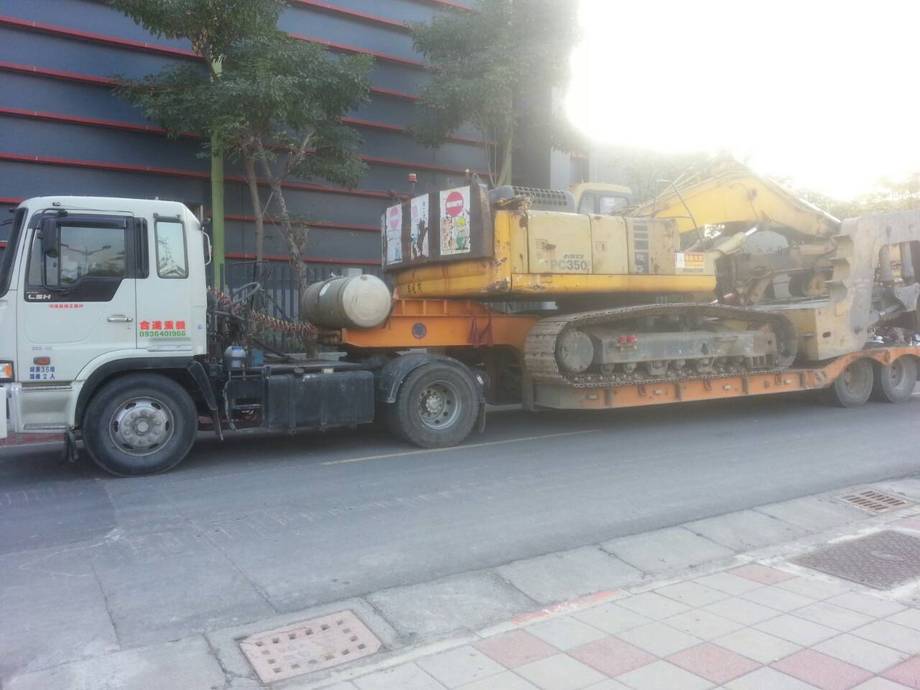 35噸托車載運350搖管機