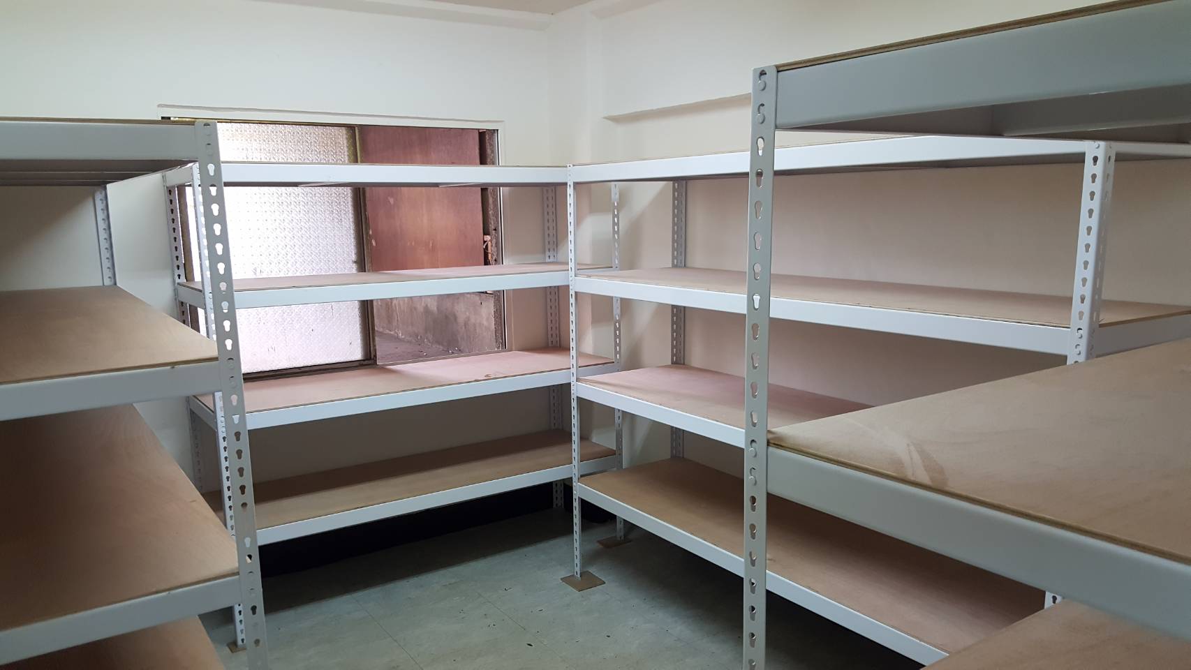 角鋼設計、合板裁切、角鋼架、萬能角鋼、高雄角鋼、高雄角鋼架、高雄萬能角鋼、高雄合板裁切、高雄角鋼設計