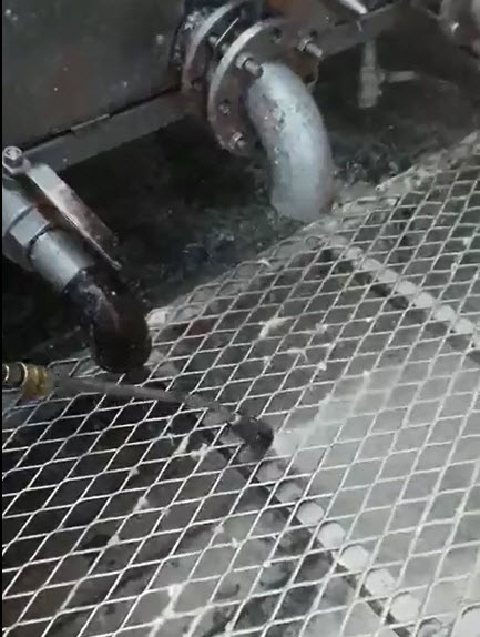 台南一好三包通公司-清除水溝淤泥