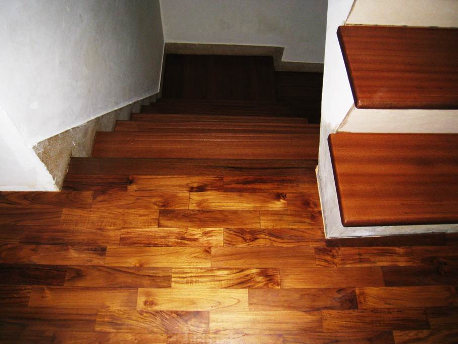 柚木拼花地板+樓梯板