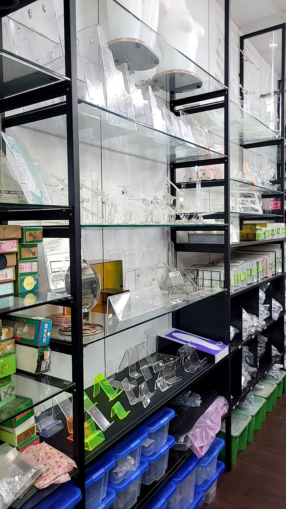 明德模特兒衣架用品社