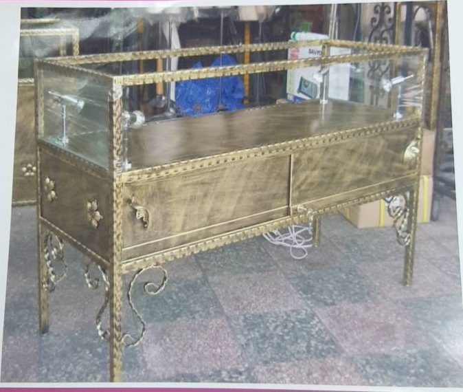 明德模特兒衣架用品社