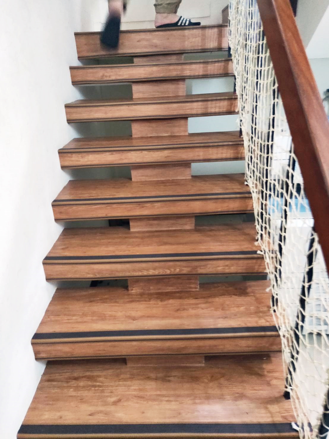 寶南順裝潢-塑膠地板