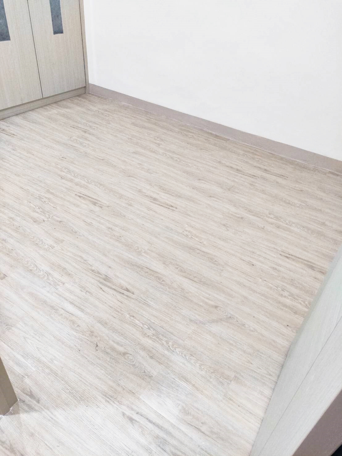 寶南順裝潢-塑膠地板