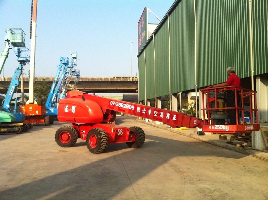 高空作業車出租-輪胎式出租4M-41M