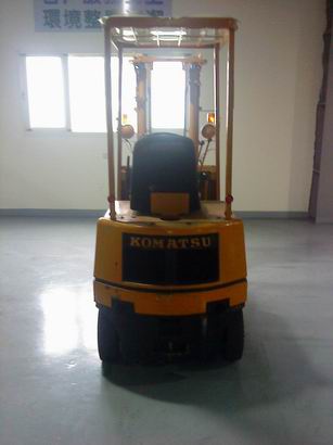 彰化中古堆高機-29.小松FG0.9頓-03