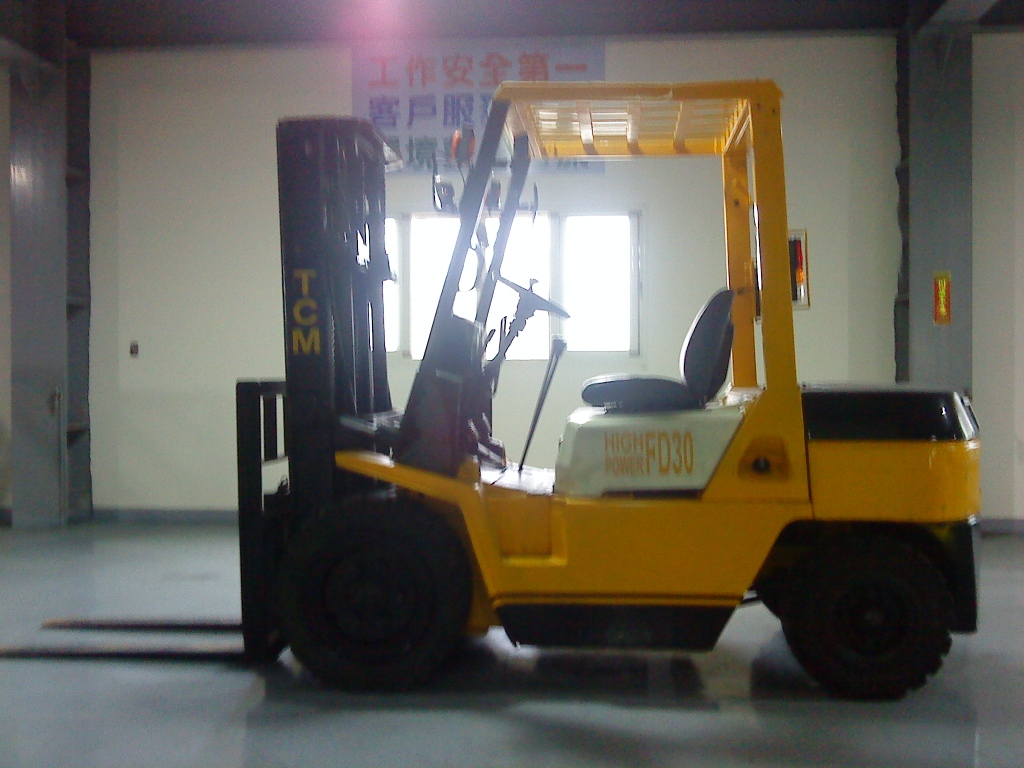 彰化中古堆高機-28.TCM阿法3.0頓