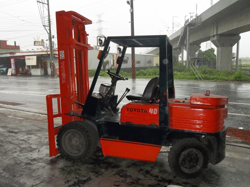 彰化中古堆高機-12.豐田5FD4.0頓-02