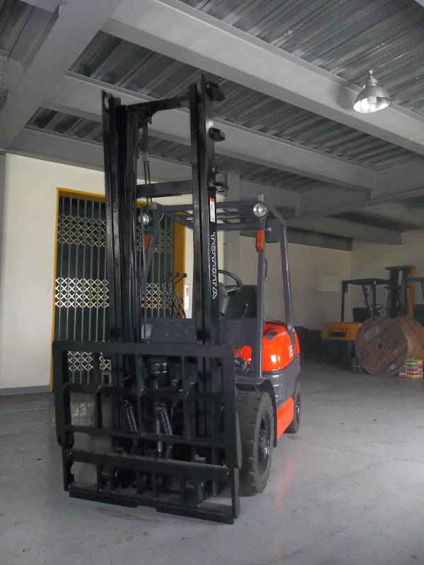 彰化堆高機-豐田6FD2.5頓-03