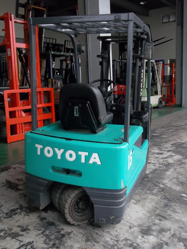 彰化中古堆高機-13.豐田5FD1.5頓-02