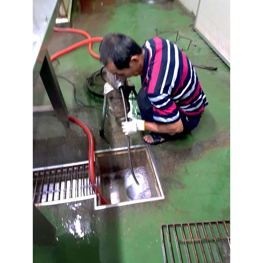 台中太平某家食品廠通油槽