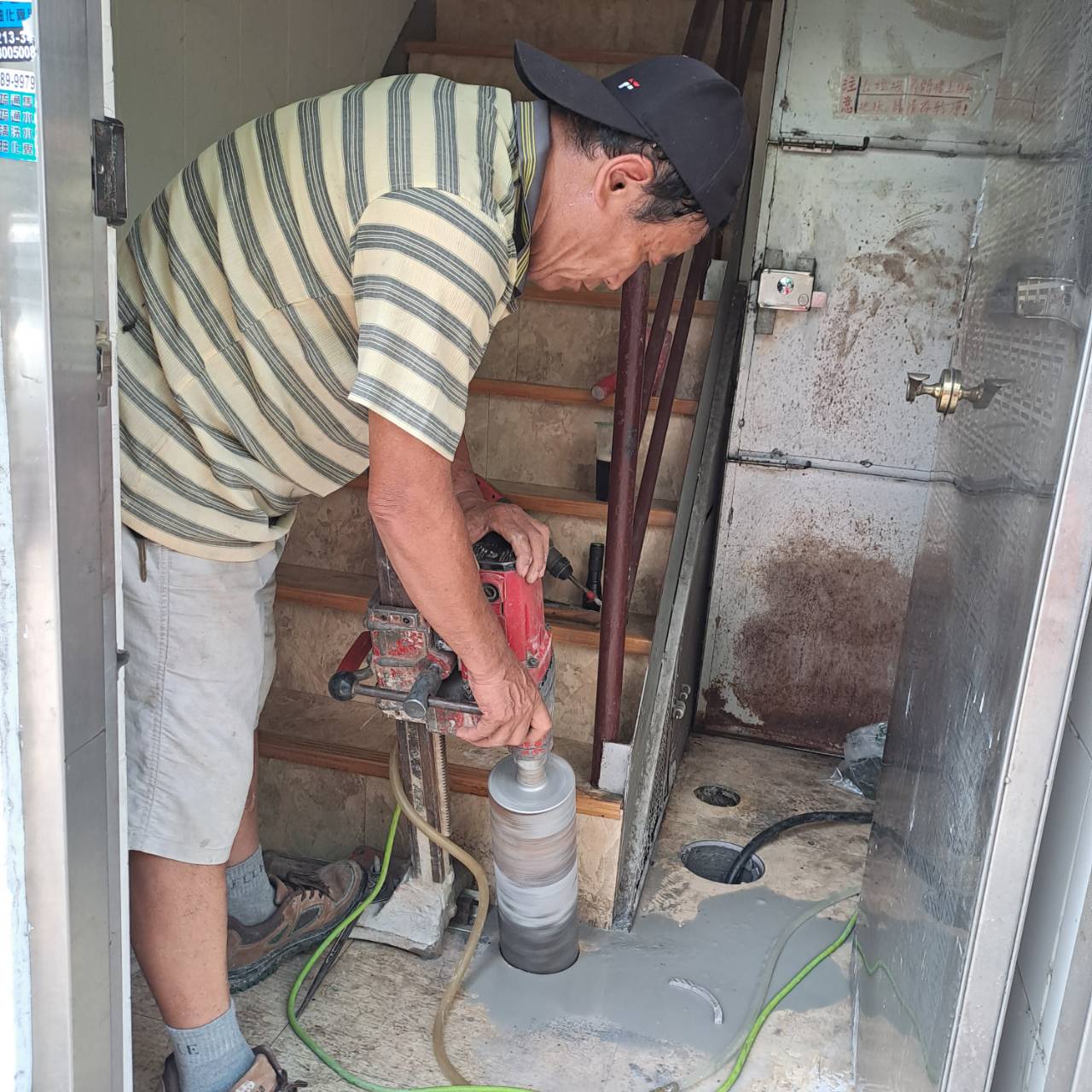 尋測化糞池+處理糟間格