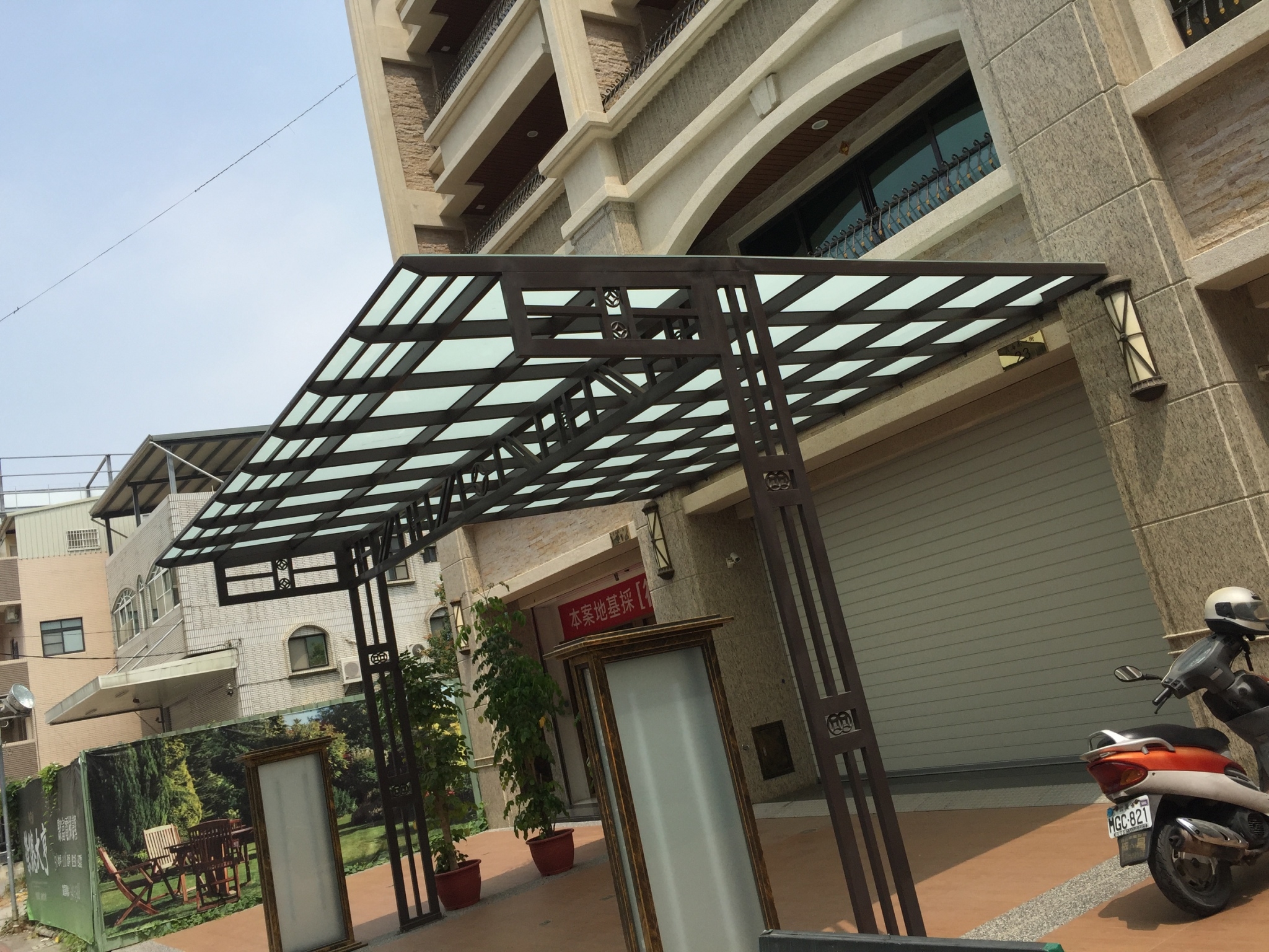 高雄採光罩、遮雨棚