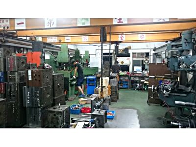 仕邦模具有限公司