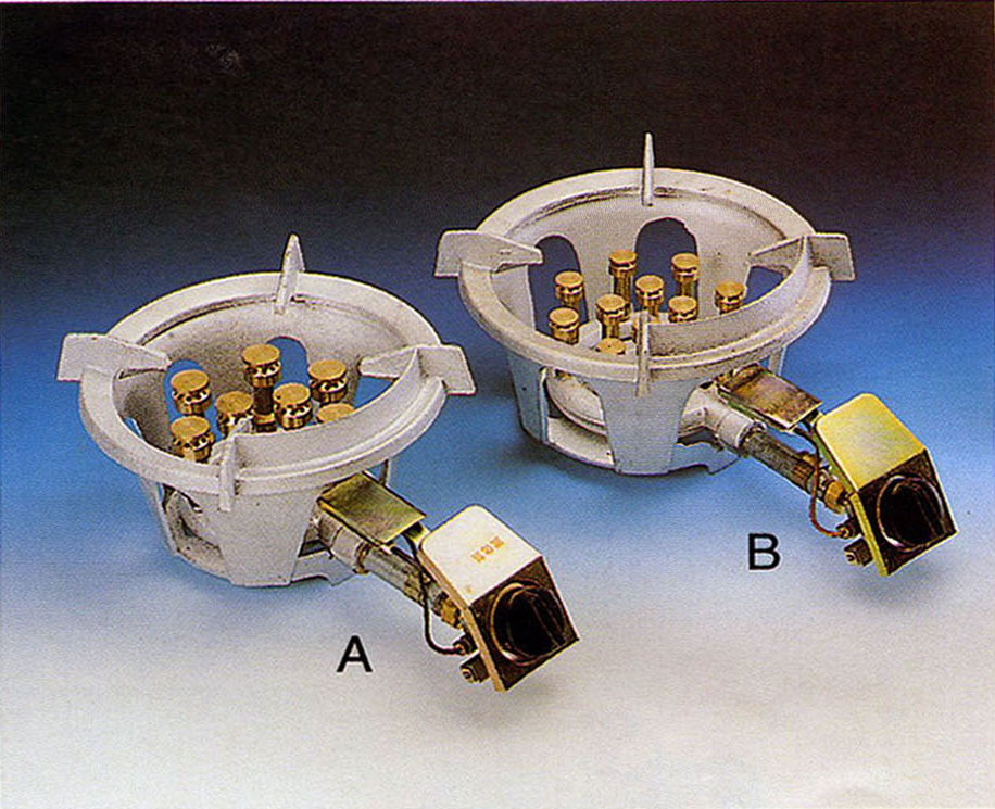 A.100型8穴電子爐