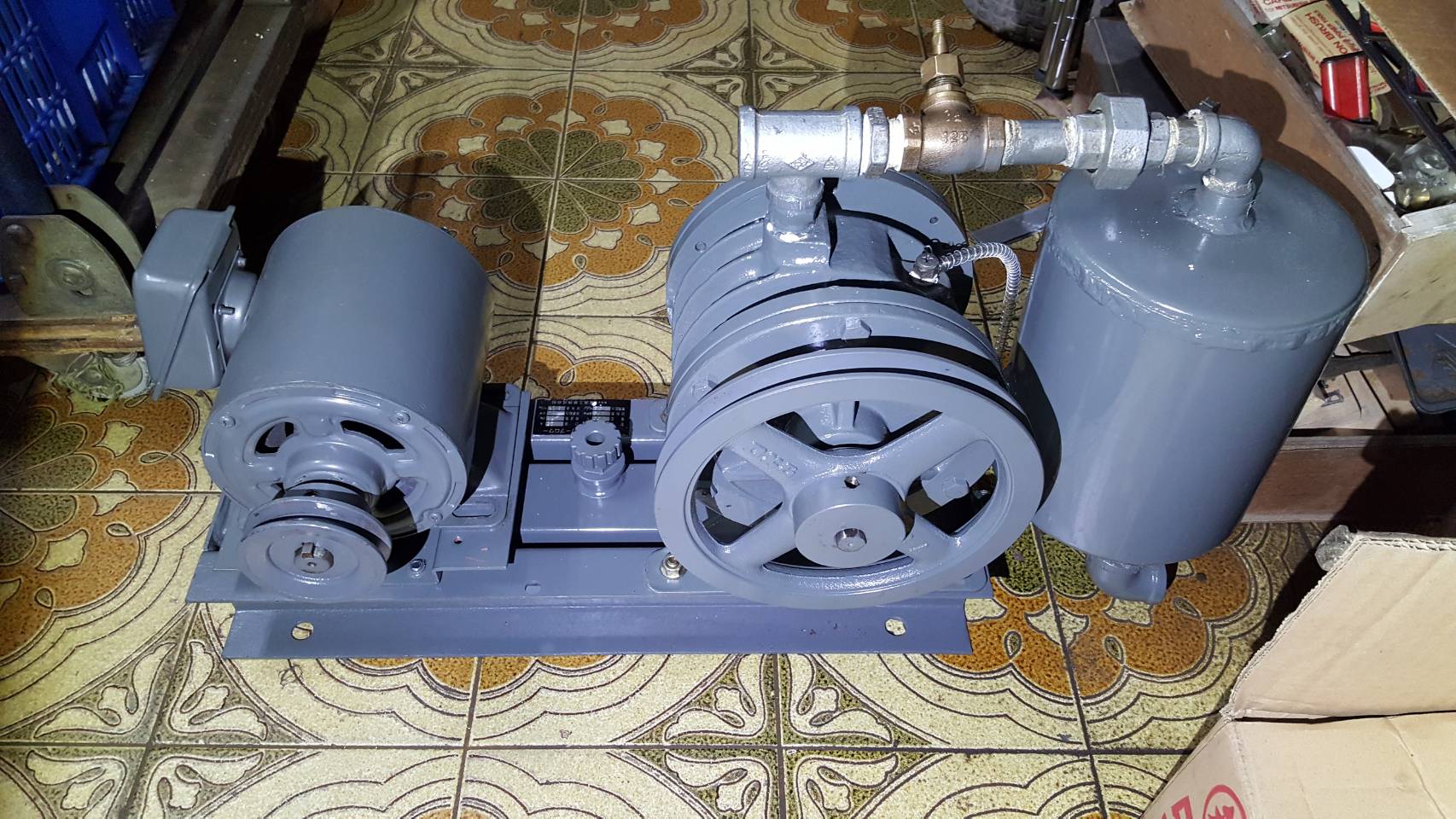 順雄日製瓦斯加壓器