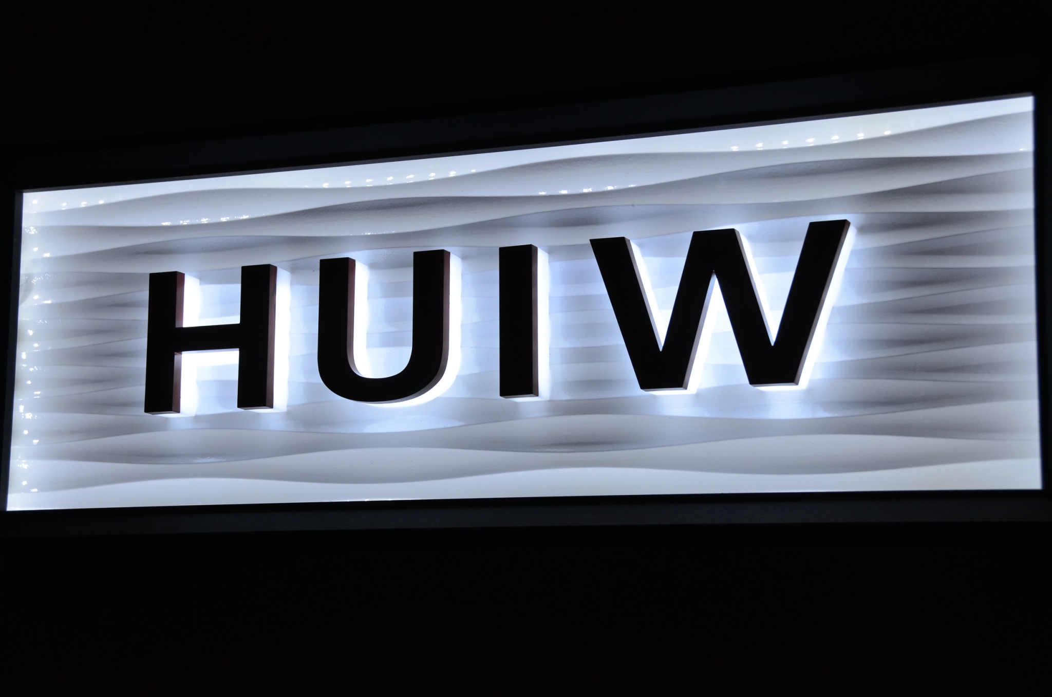 背光立體字招牌(台北市廣告招牌階梯廣告招牌)