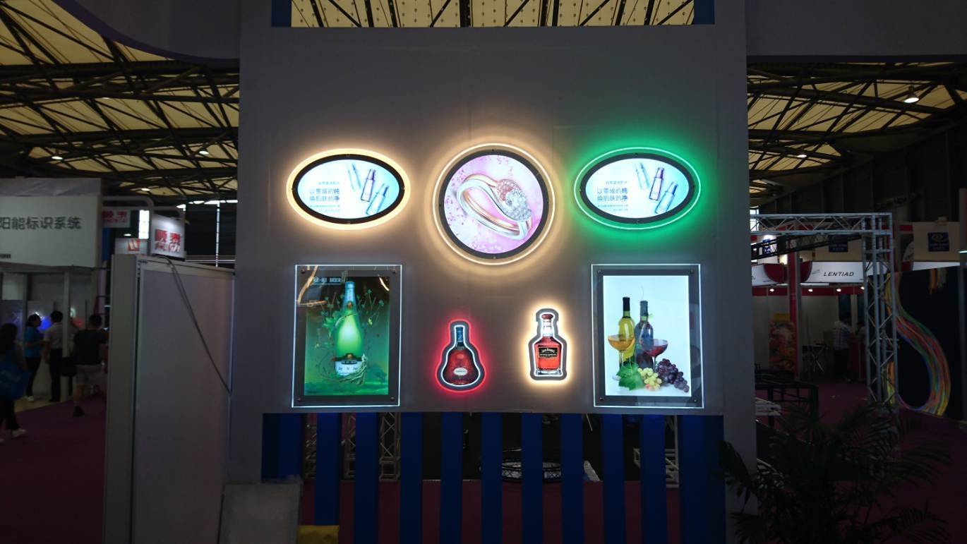 超薄燈箱招牌(台北市廣告招牌階梯廣告招牌)