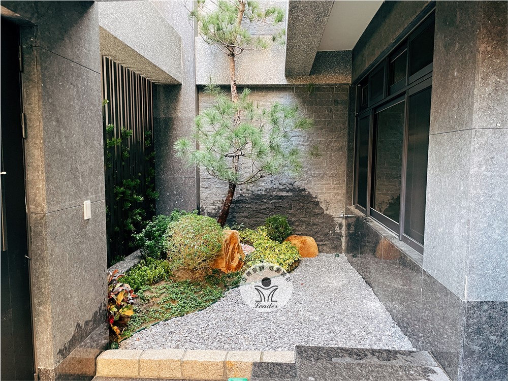 台中建案-1F前院