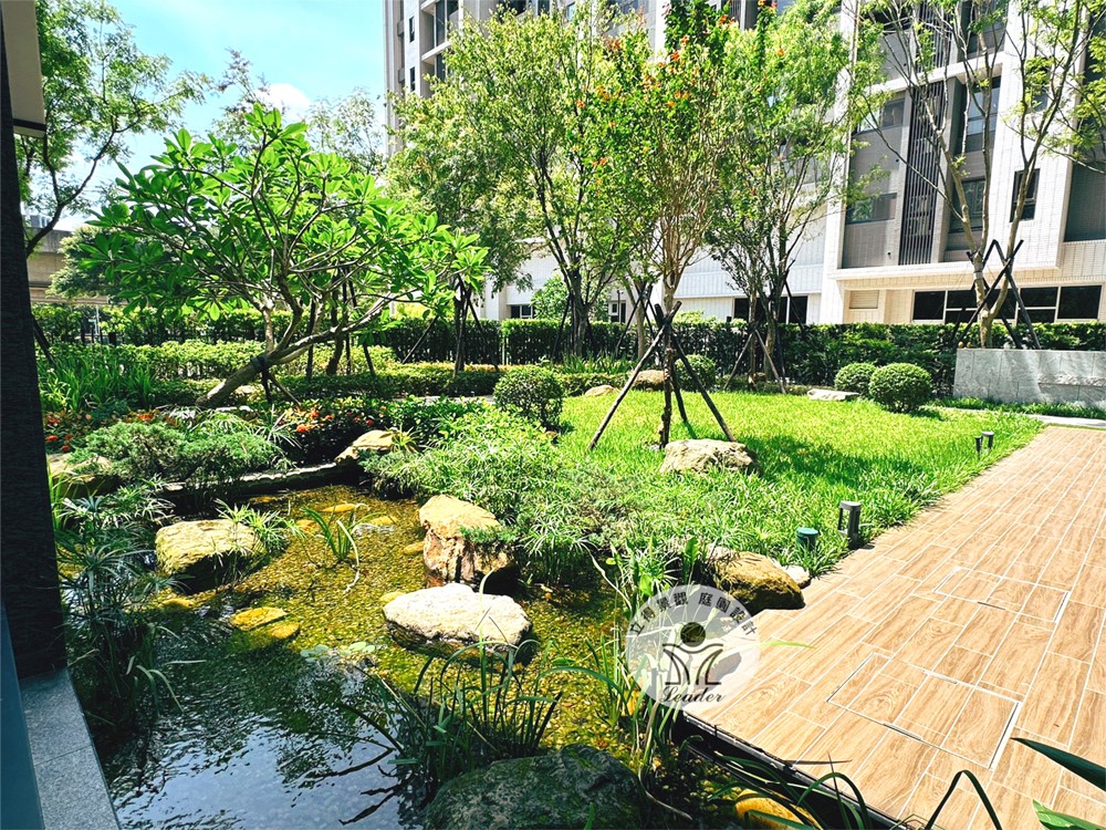 竹北建案-砌花台