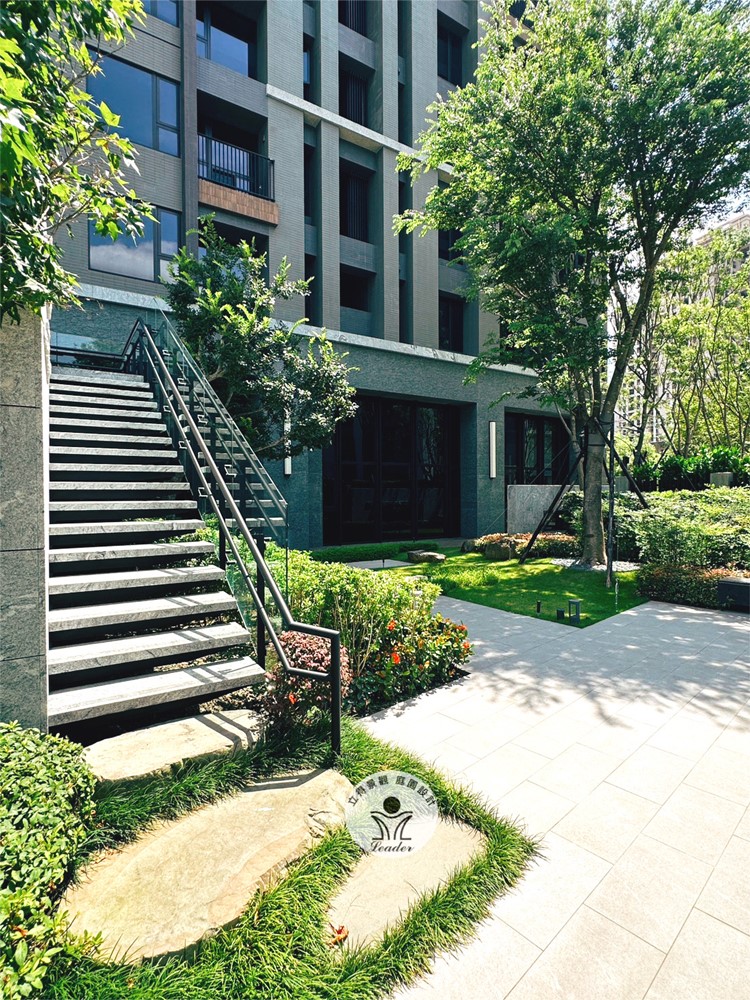 竹北建案-砌花台