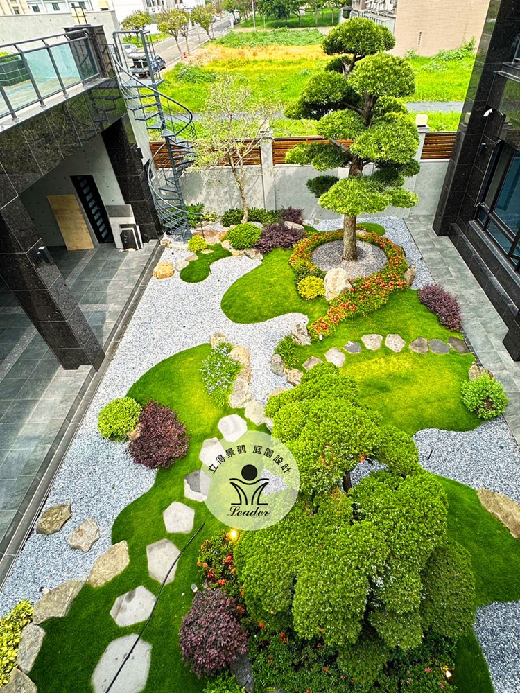 雲林虎尾-中庭-1