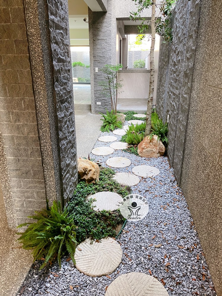 台中建案-1F側院-4