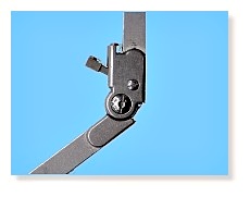 專利及進口膝關節