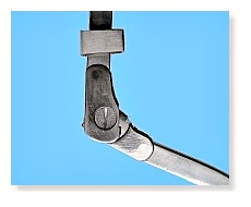 專利及進口膝關節