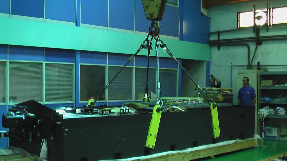 吊掛安裝基礎座整體花崗岩