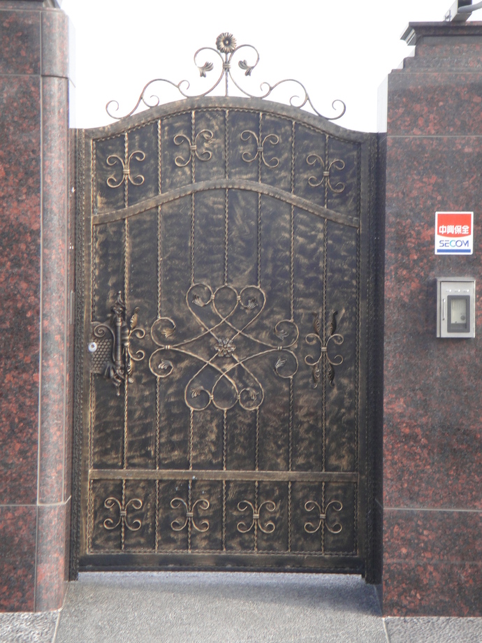房屋整建-鍛造門規劃施工