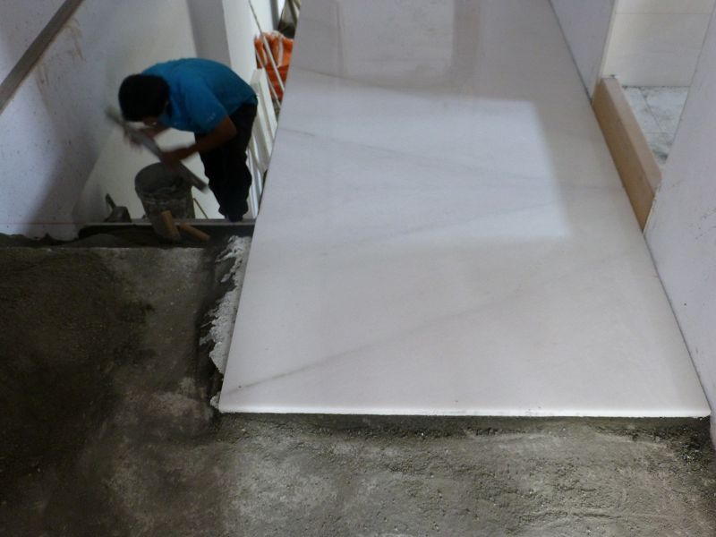 舊房屋整修-樓梯大理石鋪設施工