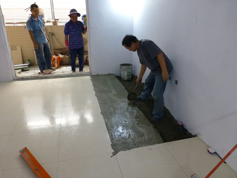 舊房屋整修-地磚磁磚施工