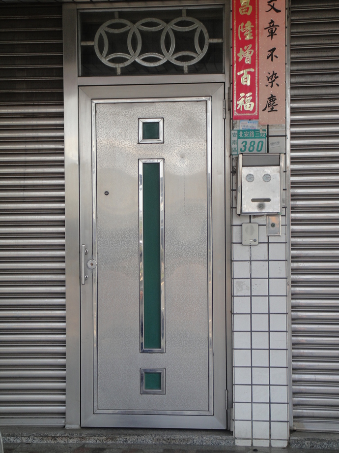 舊屋翻新-白鐵門樣式訂製規劃