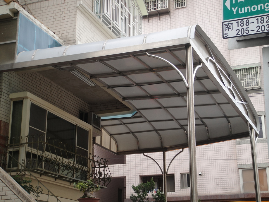 房屋整新裝修-採光罩安裝設計