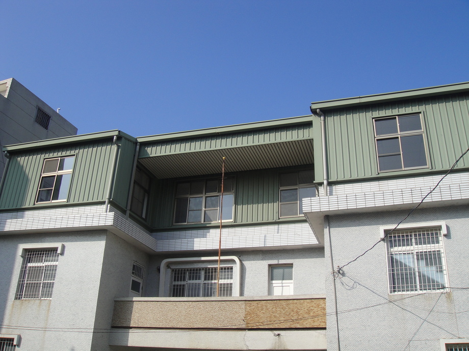 舊屋翻修-鐵皮屋頂施工