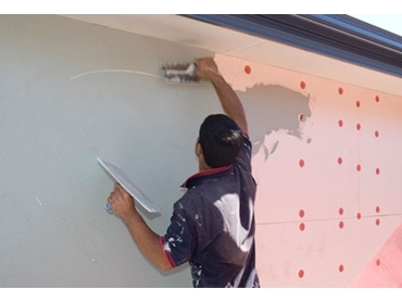 舊屋外牆拉皮-外牆隔熱節能防水施工中