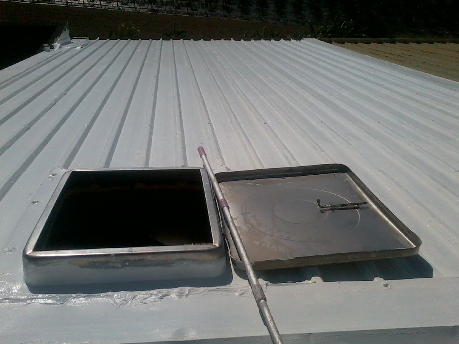 房屋整建裝修-鐵皮屋頂防水隔熱工程