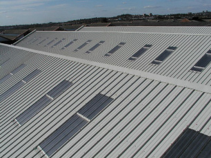 房屋整建裝修-鐵皮屋頂防水隔熱工程