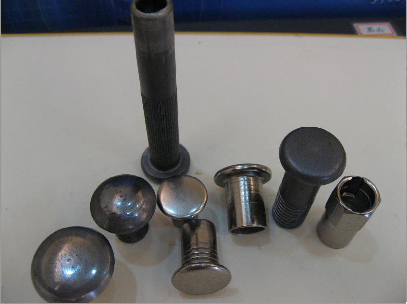 金屬冷鍛零件04